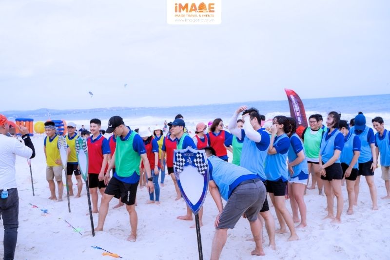 Hoạt Động Teambuilding Tại Biển