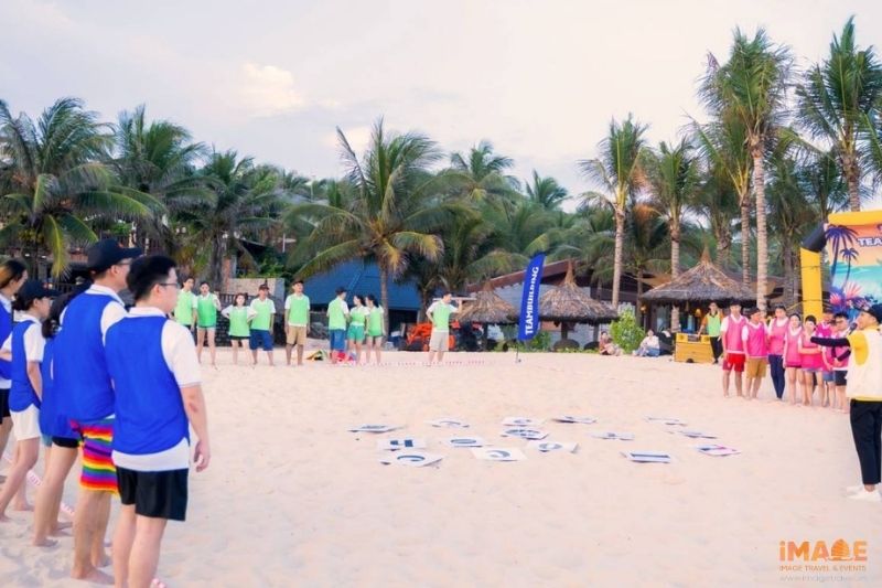 HẾT MÙA HÈ, MẤT LUÔN TOUR ĐẸP CHO TEAM!