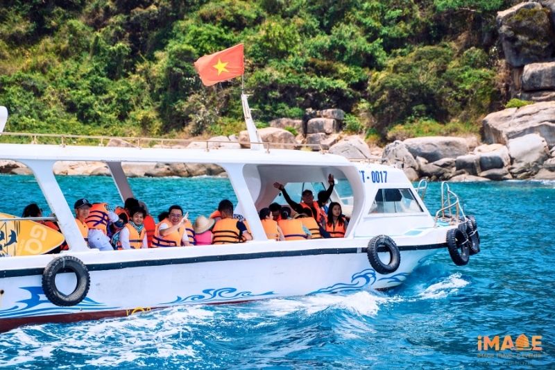 Tour thiết kế riêng có thực sự đắt? 5 lầm tưởng cần vứt bỏ ngay!