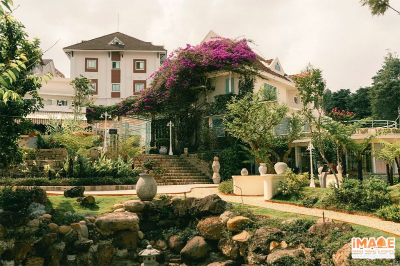 Madame De Dalat – Khám phá nét đẹp cổ điển giữa lòng thành phố mộng mơ