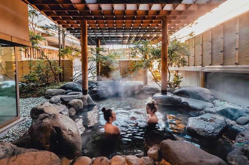Lần Đầu Đi Nhật Nhất Định Phải Biết Cách Tắm Onsen Cho Đỡ "Quê Mùa"
