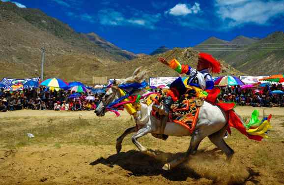 lang-van-hoa-tay-tang