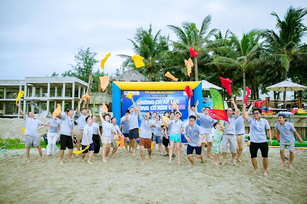 Team building VECTOR INFOR TECH VIETNAM: HỘI AN - ĐÀ NẴNG 2N1Đ