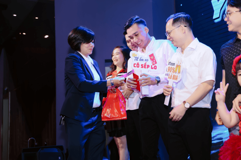 MAU KICH BAN HOI NGHI CUOI NAM CHI TIET CHO DOANH NGHIEP 